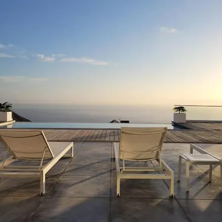 Prachtige Luxevilla Met Infinitypool *